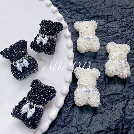 【A011】Full of drill perforated three-dimensional bears and vintage hearts